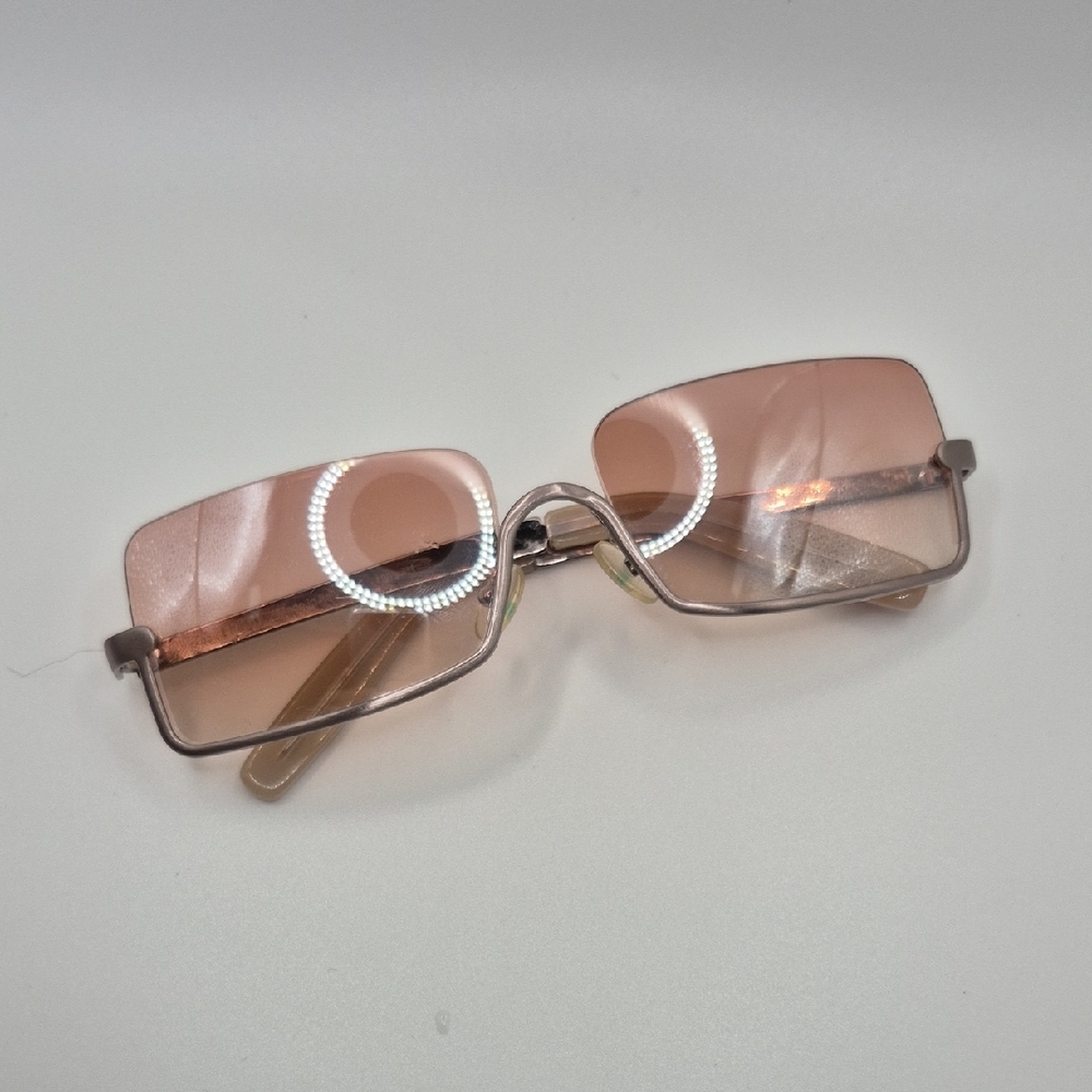 gianfranco FERRE Stylish Pink Sunglasses skight scratches